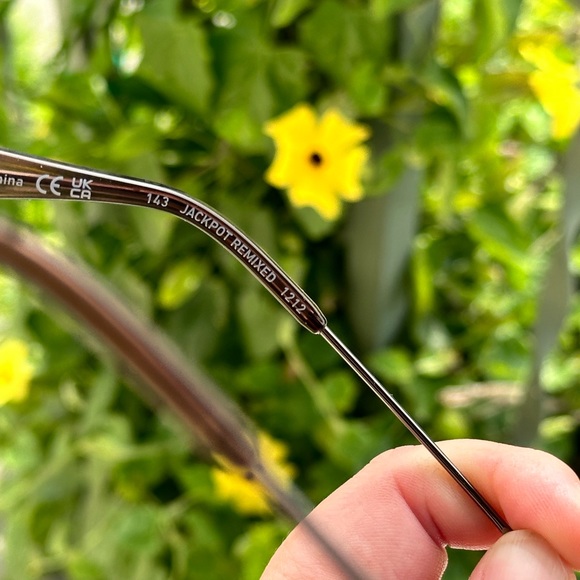 Quay Jackpot Remixed Sunglasses - Picture 6 of 6